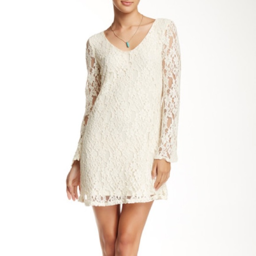Nordstrom Socialite Cream Lace Dress