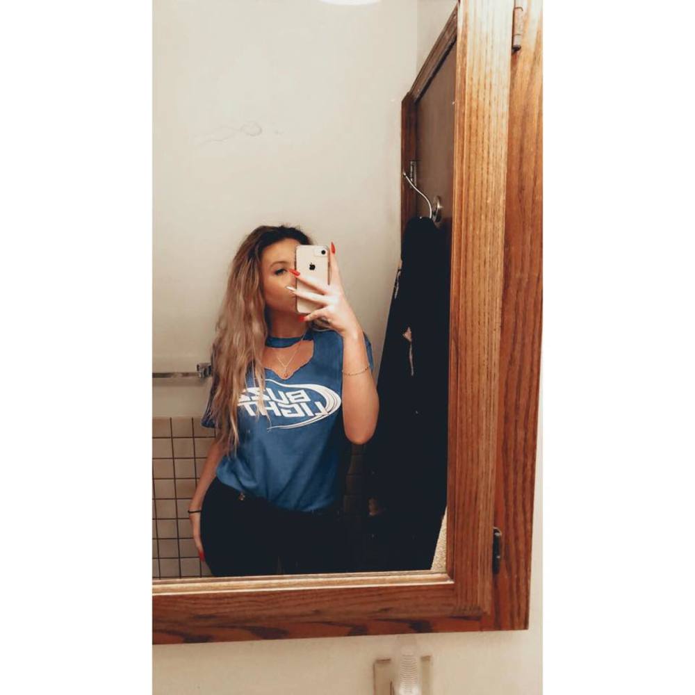 Meet your Posher, Breeanna