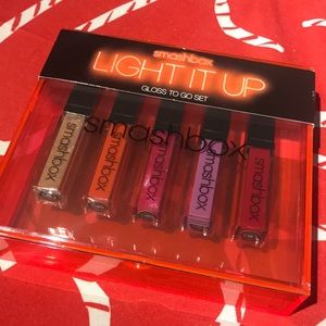 Light it up gloss set