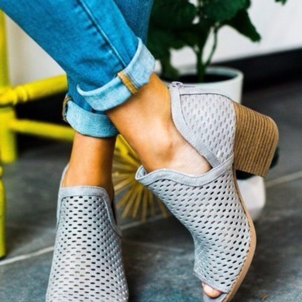 CCO Peep Toe Booties Ash Grey - Picture 3 of 3