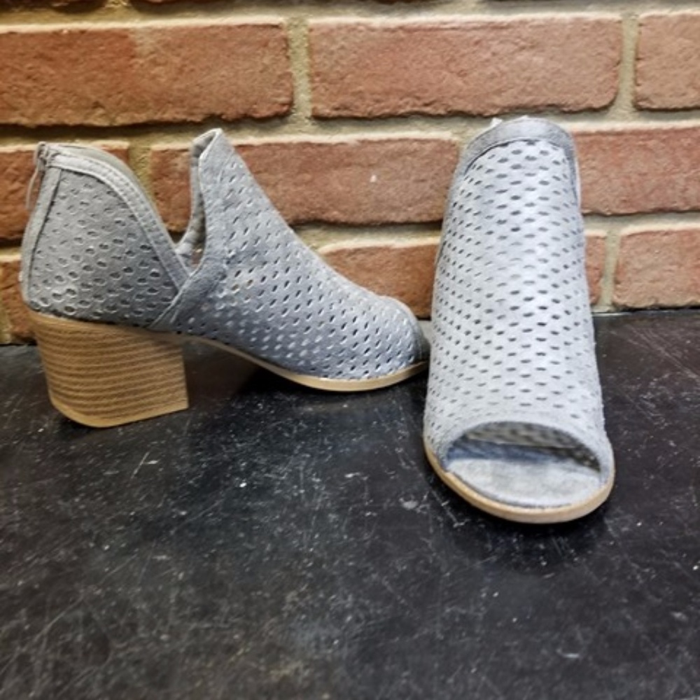 CCO Peep Toe Booties Ash Grey - Picture 2 of 3