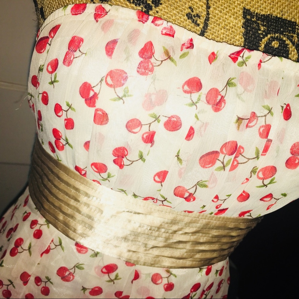 Women’s Cherry Dress👗