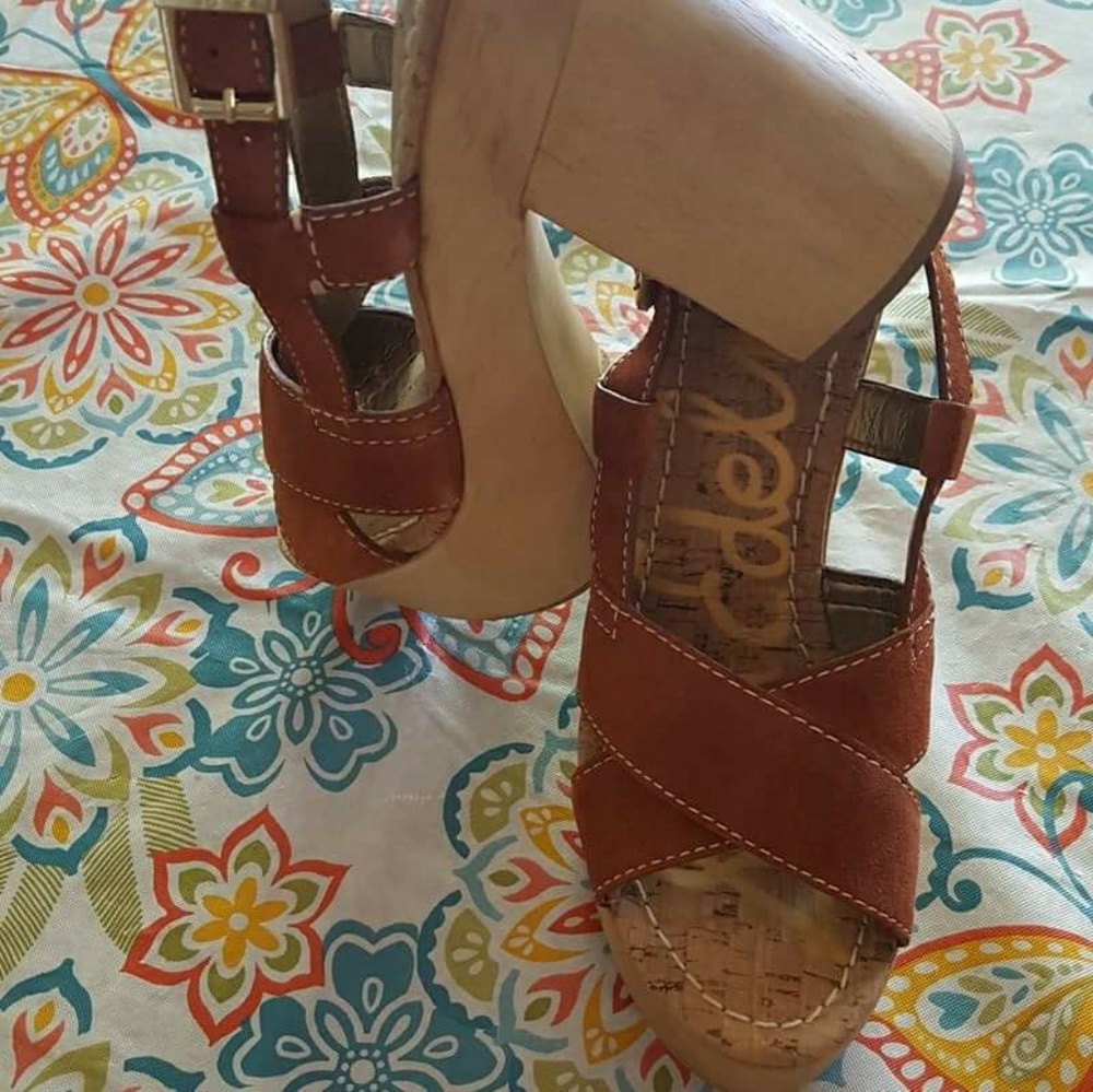 Platform heel
