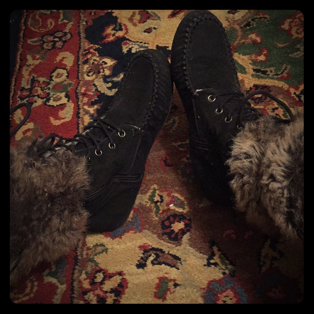 Aldo boots w/fur