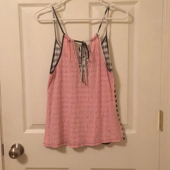 Top - Picture 2 of 2