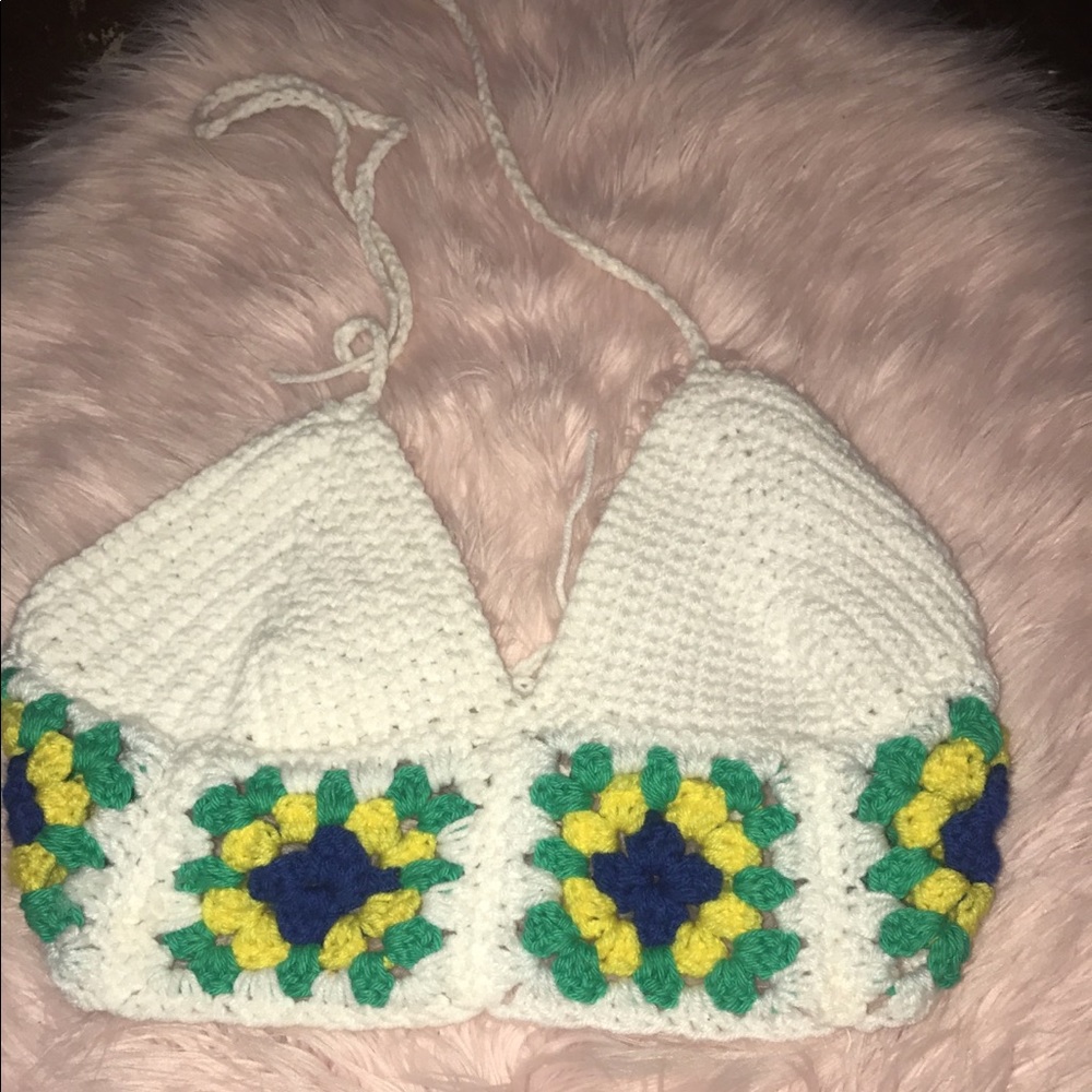 Knit crop top