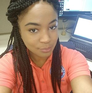 Meet your Posher, Megan