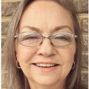 Meet your Posher, Deane