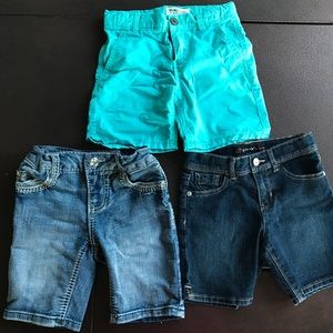 Lot of 3 Girls shorts