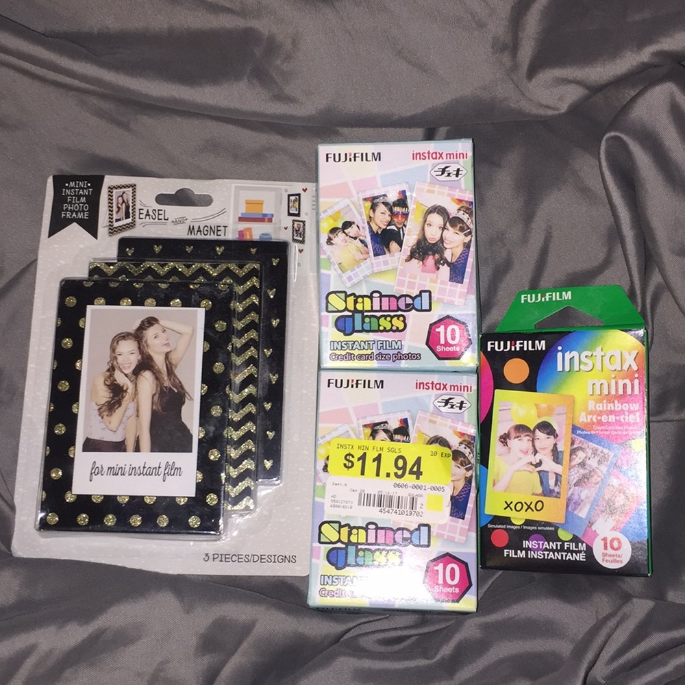 Instead Mini Film (3x10) & Magnetic Frames (3)