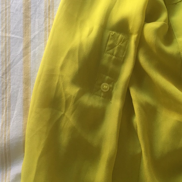 Express bright lime yellow blouse - Picture 4 of 5