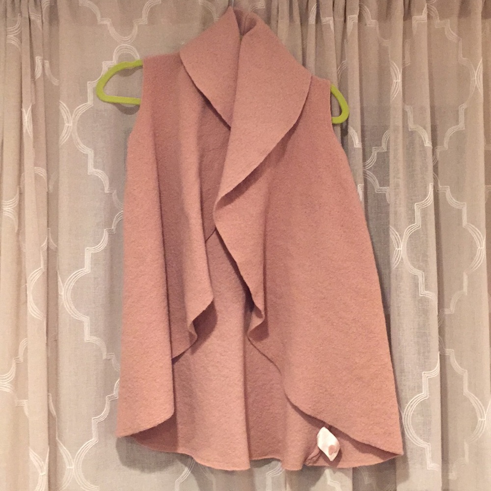 Anthropologie vest