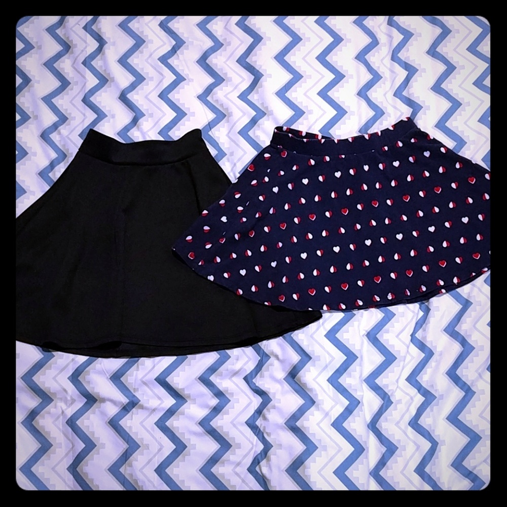 Bundle of 2 mini Skirts XS Charlotte Russe +Foreve
