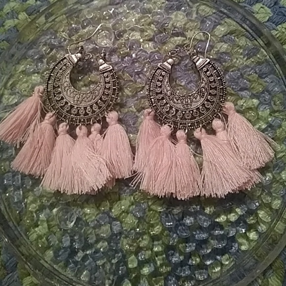 Jewelry - EARRINGS