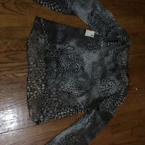 Boutique Medium print w/ hi low hem
