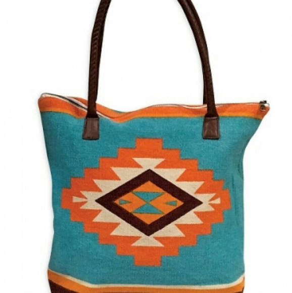 🚨LAST ONE🚨Clearwater Aztec Tribal Print Tote - Picture 2 of 2