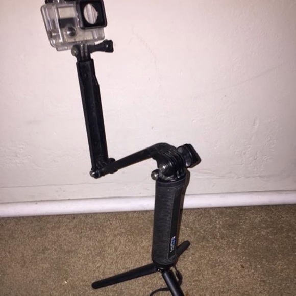 GoPro Hero 3+ Silver - Picture 2 of 5