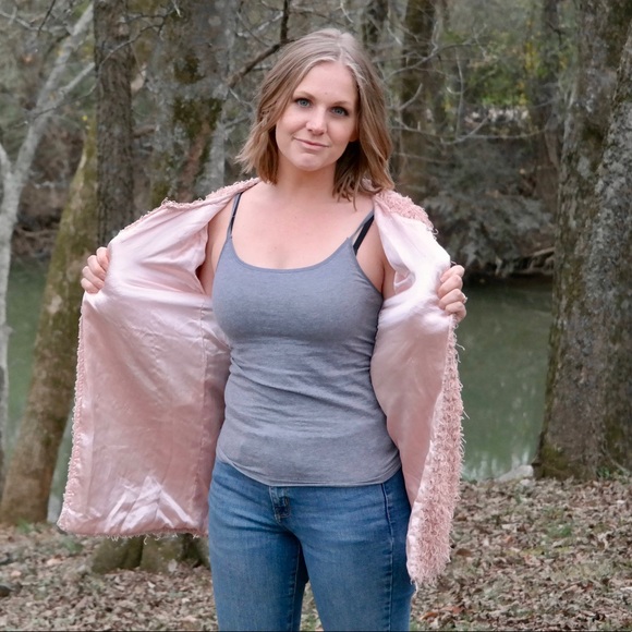 Brandy Melville Pink Fuzzy Fur Coat - Picture 5 of 6