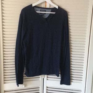 Lucky Brand navy men’s long sleeve