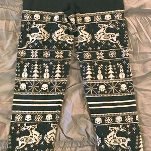 Sourpuss Sweater Leggings