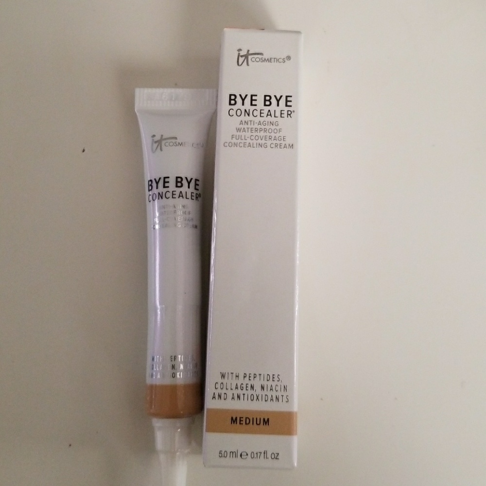 BYE BYE CONCEALER Medium