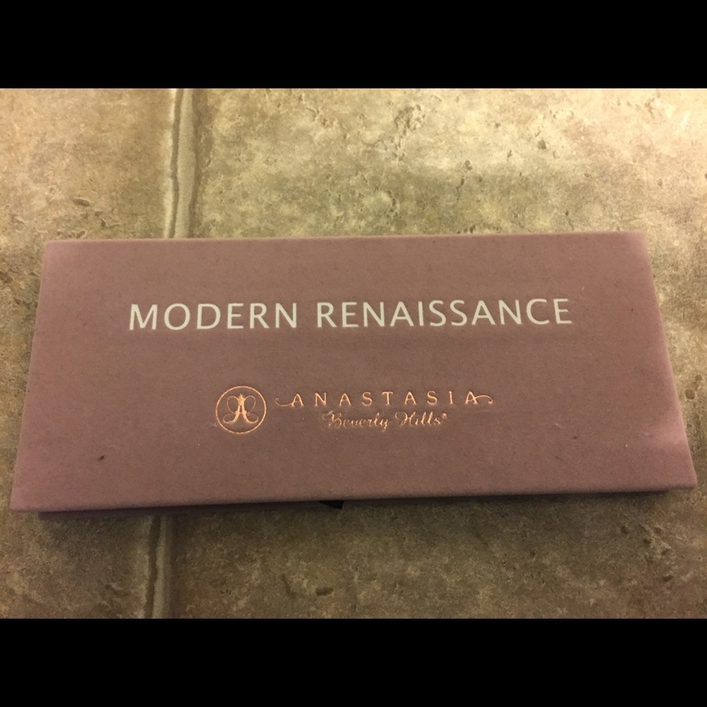 Modern renaissance eyeshadow palette