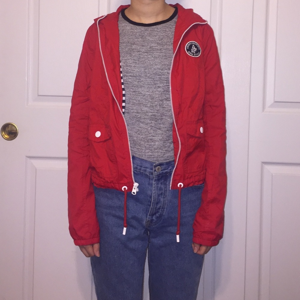 Abercrombie & Fitch - RED Rain-jacket🌧 ❣️