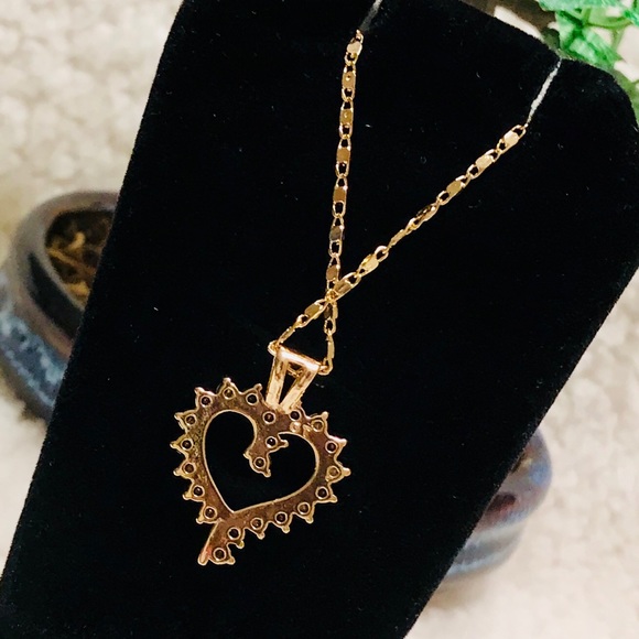 Classic open heart ❤️ necklace - Picture 2 of 7