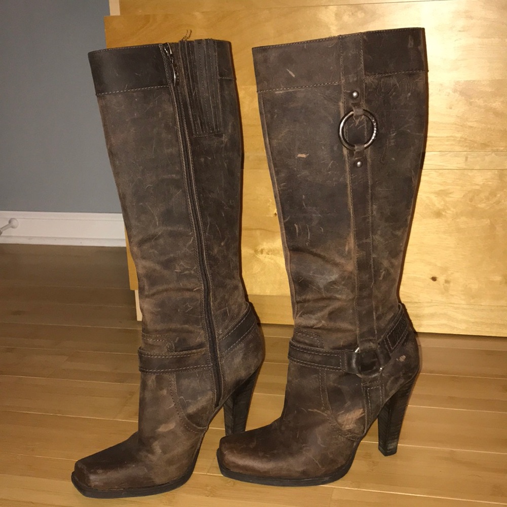 Guess high heeled boots 8.5