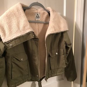 UNIF Sherpa Lined Unity Jacket- Great Condition!!