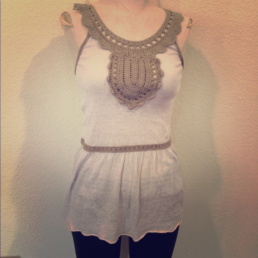 Embroidered stylish tank