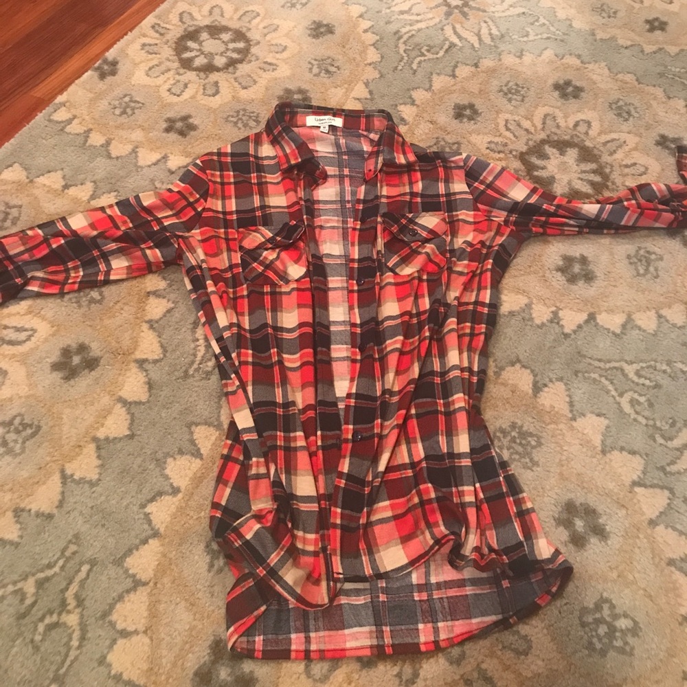 Thin plaid shirt