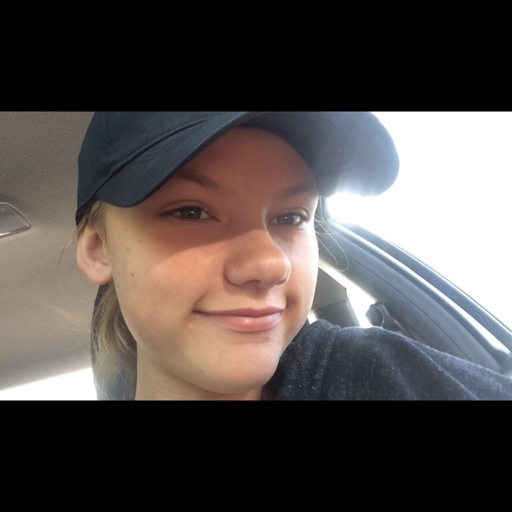Meet your posher, Callie!