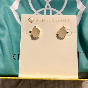 Kendra Scott Cream Sparkly Tessa Studs