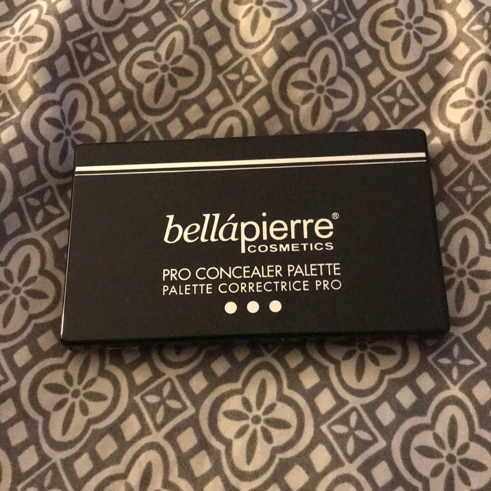 Bellapierre pro concealer palette brand new