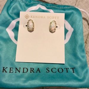 Kendra Scott Ellie Opal Studs
