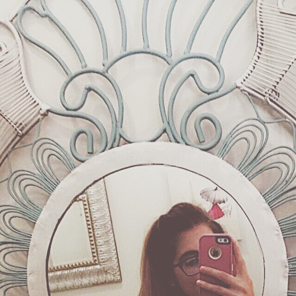 Meet your Posher, Celest