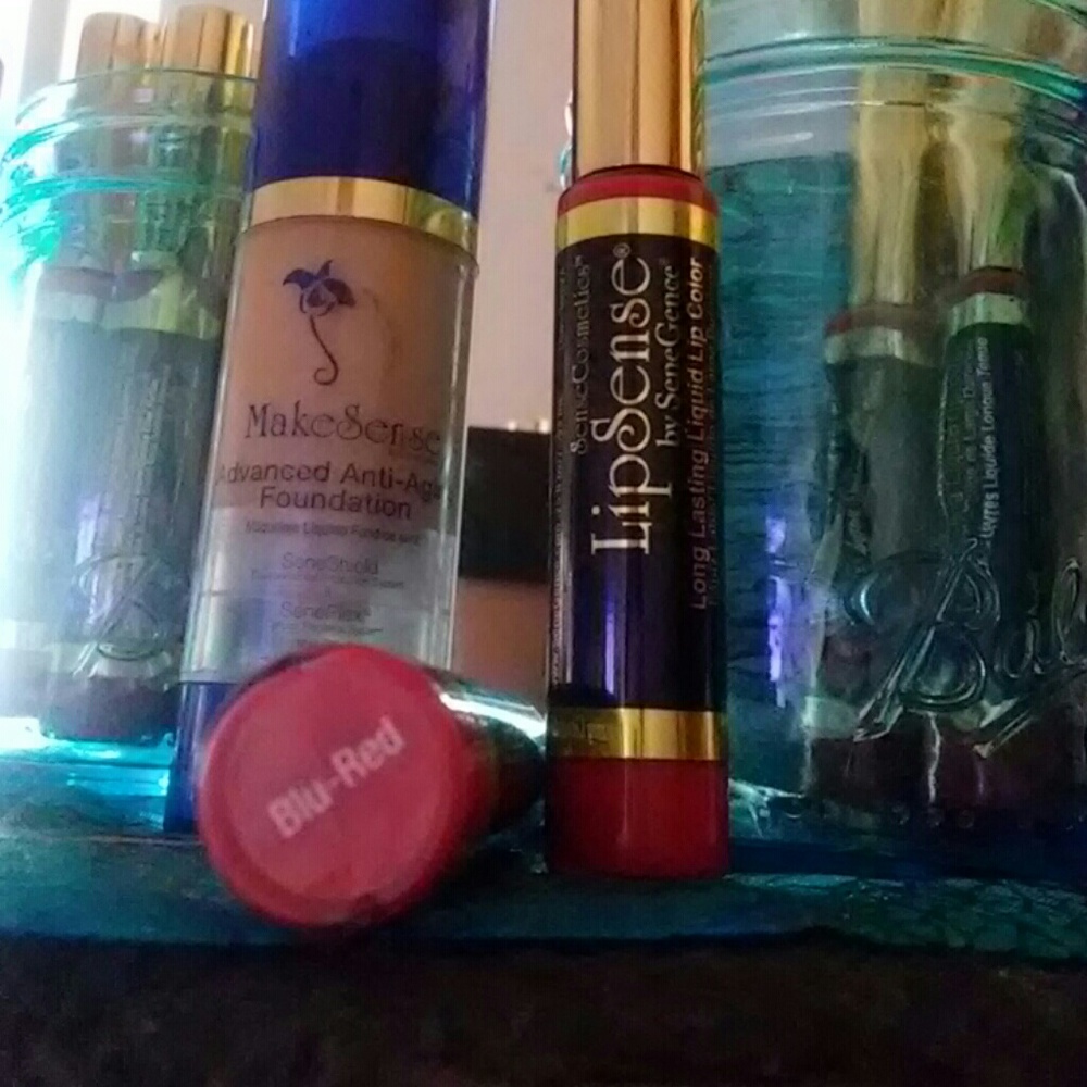 Blu Red lipsence.... Authentic...price for 1