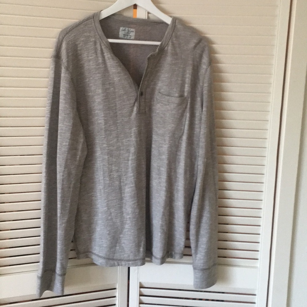 Men’s long sleeve
