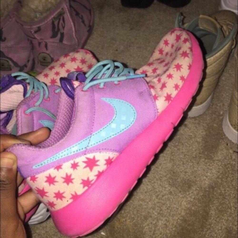 Roshe Customs !