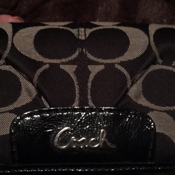 Coach wallet - Picture 3 of 3