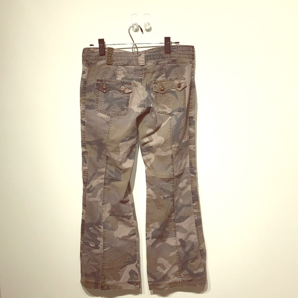 Camouflage Pants SZ:Medium