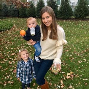 Meet your Posher, Evey