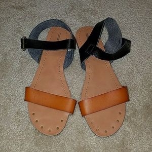 Mossimo sandals