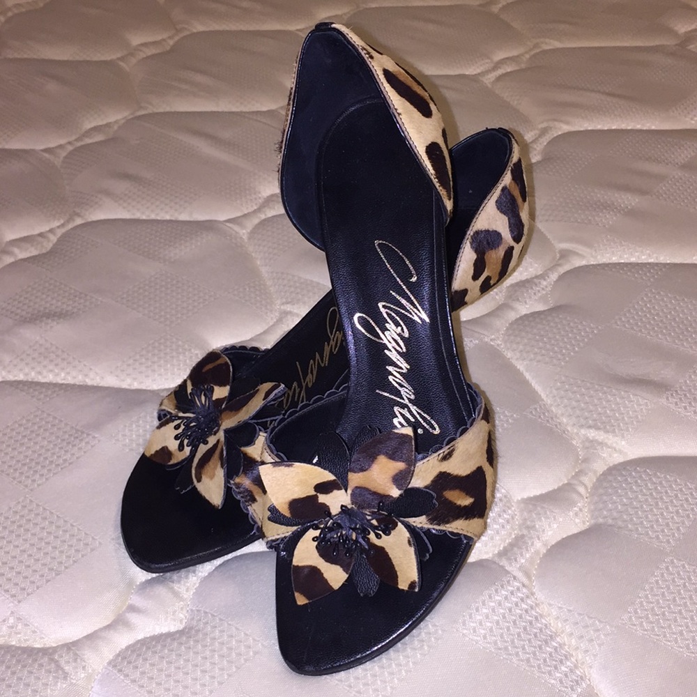 🖤SOLD🖤Magnolia Pony Haired Heels