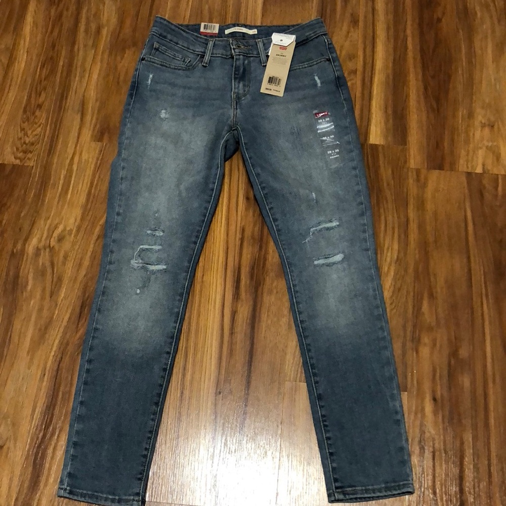 Mid rise skinny jeans