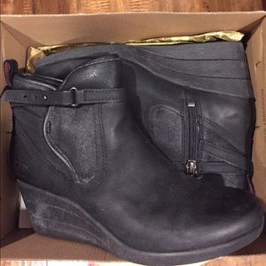 Ugg Emalie Booties
