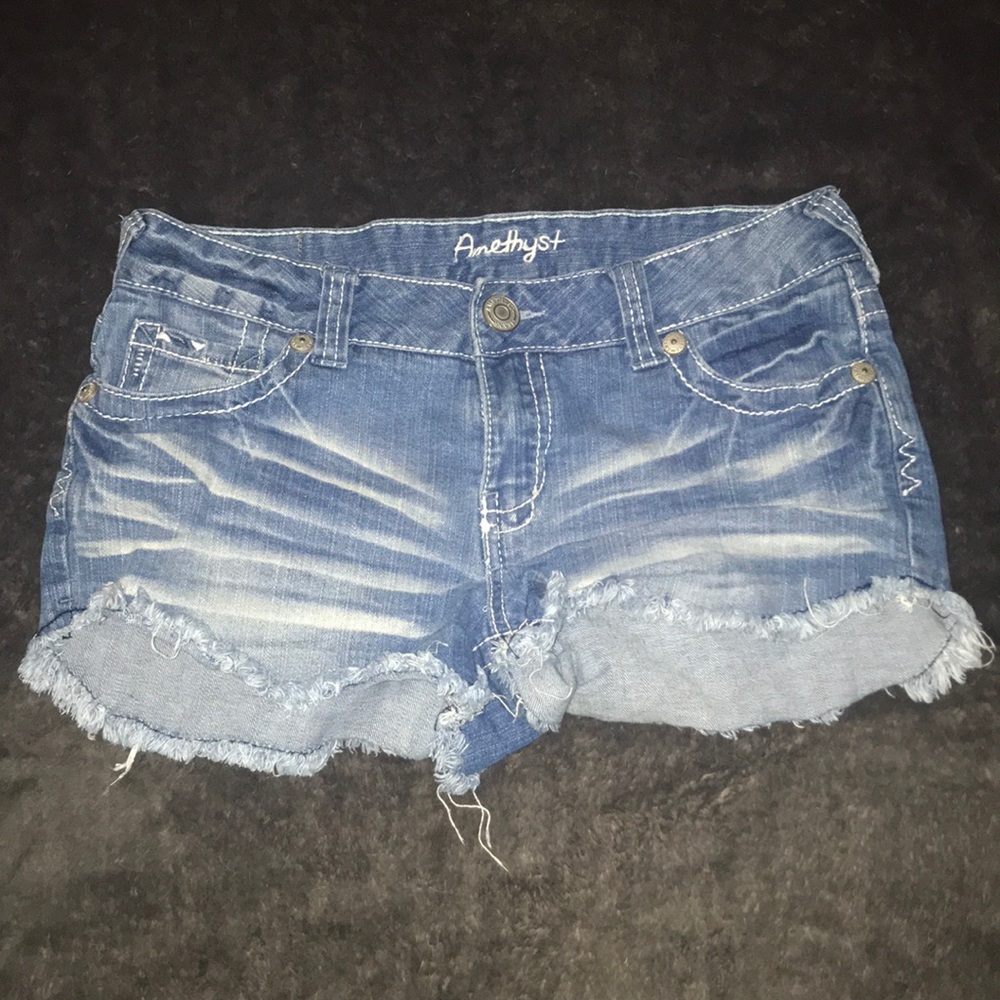 Amethyst shorts