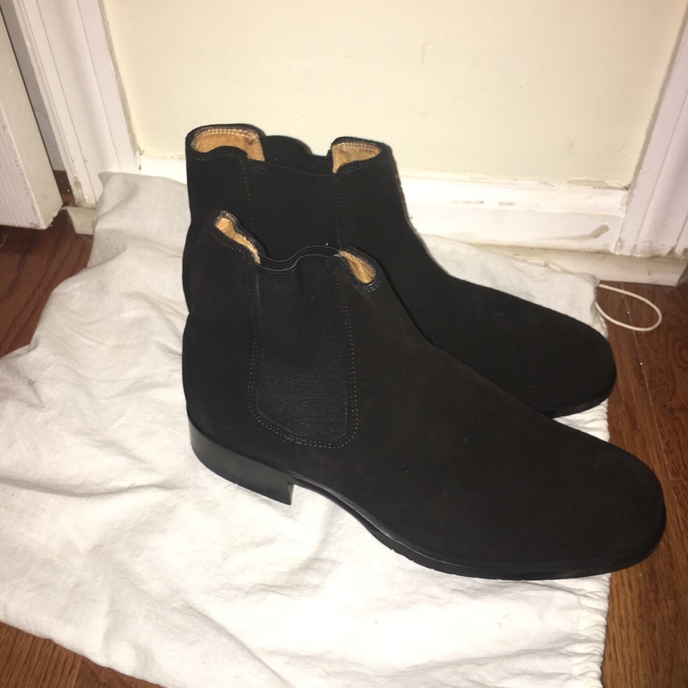 Bally men black suede Chelsea boots 👞👞
