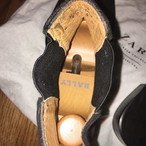 Bally men black suede Chelsea boots 👞👞 - Picture 6 of 8